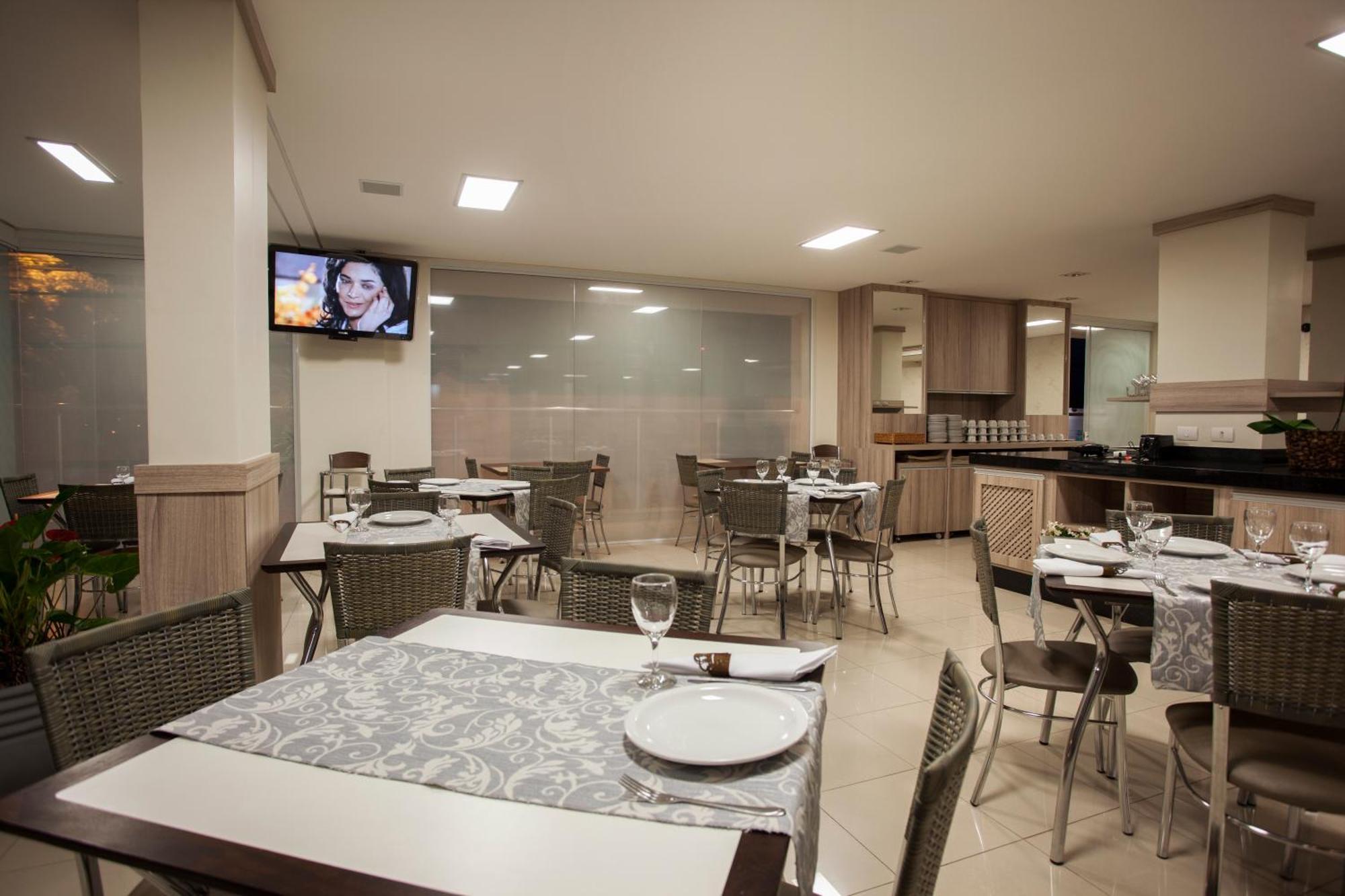 Estoril Hotel Marilia Exterior photo