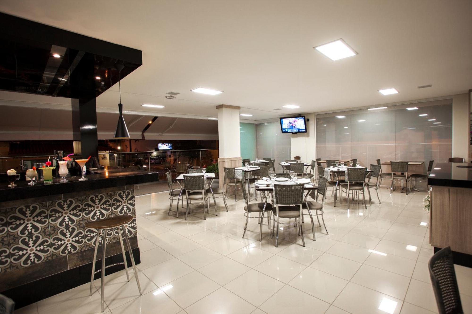 Estoril Hotel Marilia Exterior photo